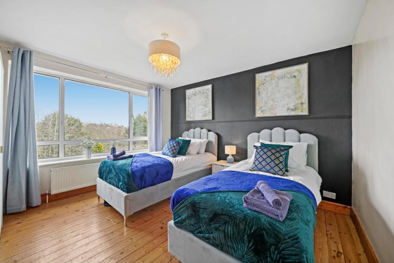 The Stylish Warwick Abode - Balcony - Garden Villa Leek Wootton Bagian luar foto